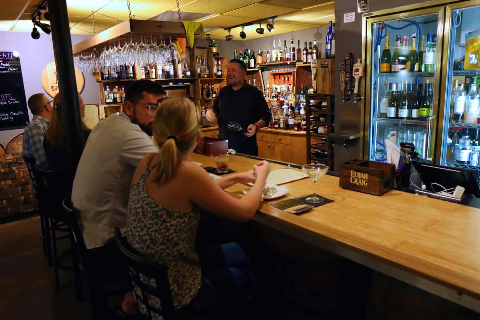 Bar photo 2